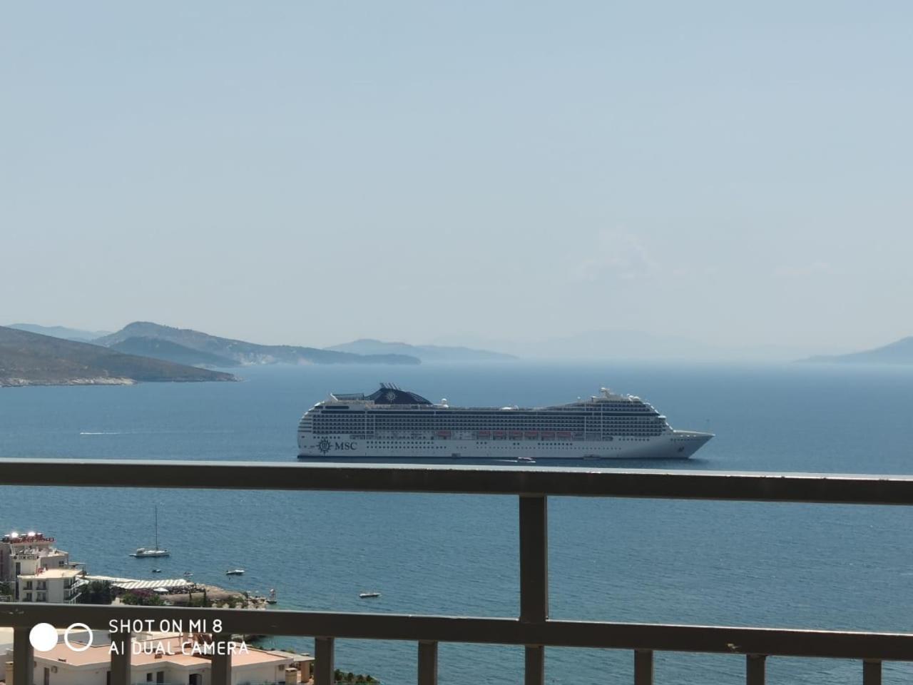 Sunny&Seaview Apartment Sarandë Eksteriør billede