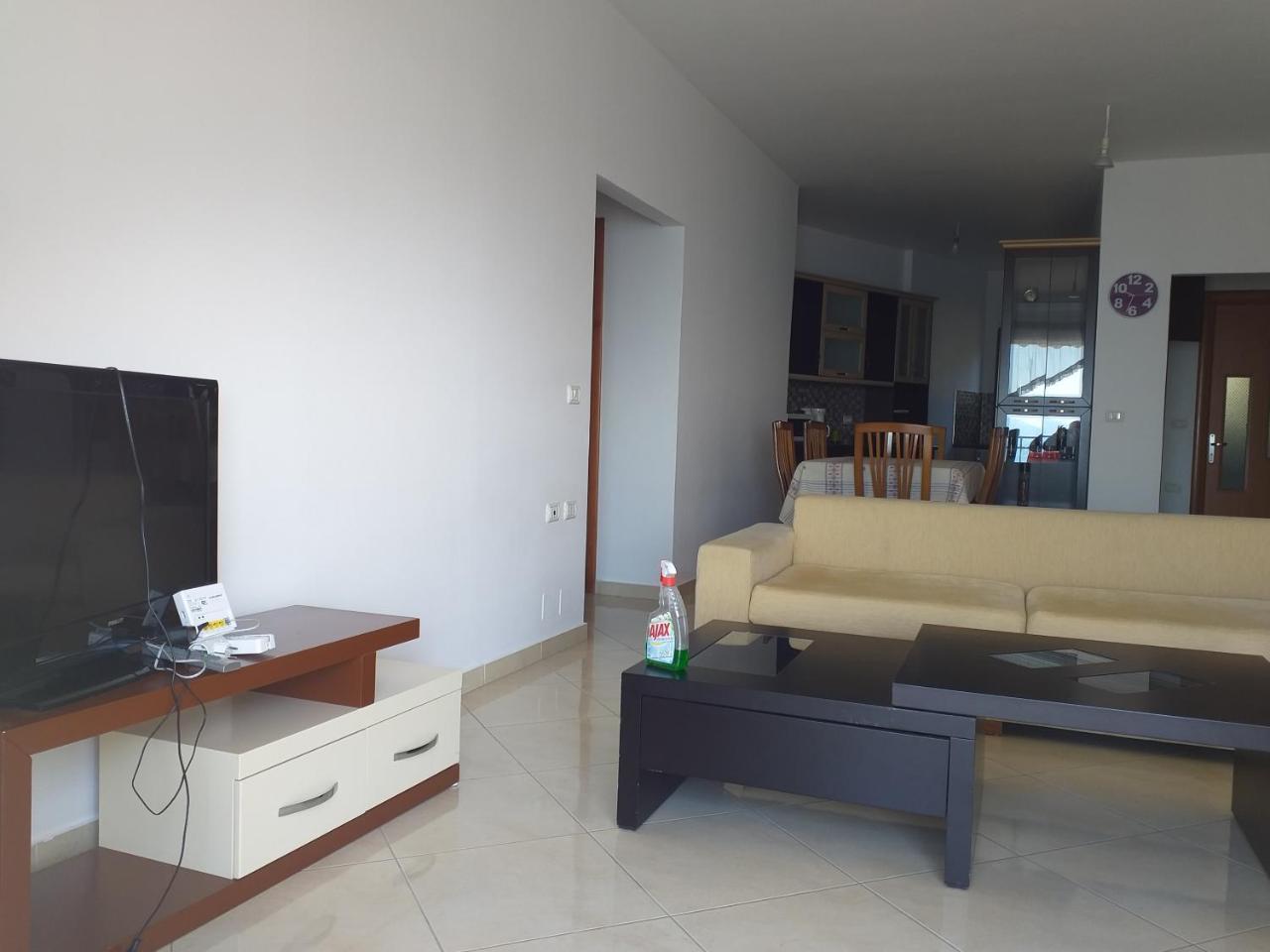 Sunny&Seaview Apartment Sarandë Eksteriør billede