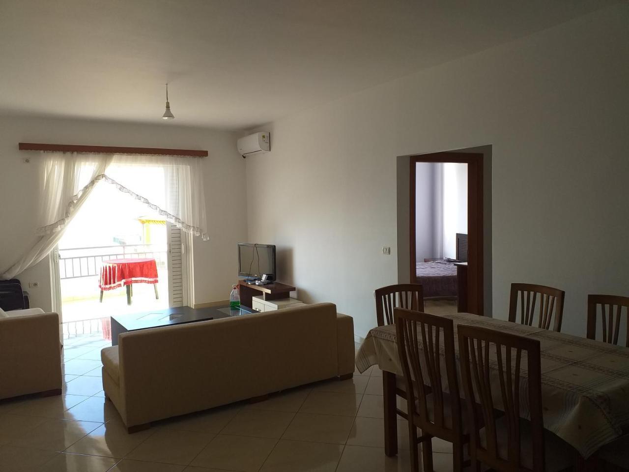 Sunny&Seaview Apartment Sarandë Eksteriør billede